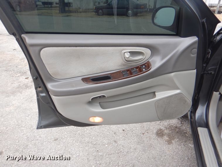 image for item IG9667 2001 Nissan Maxima