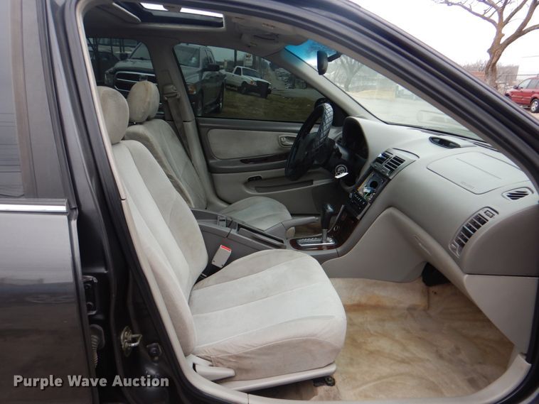image for item IG9667 2001 Nissan Maxima
