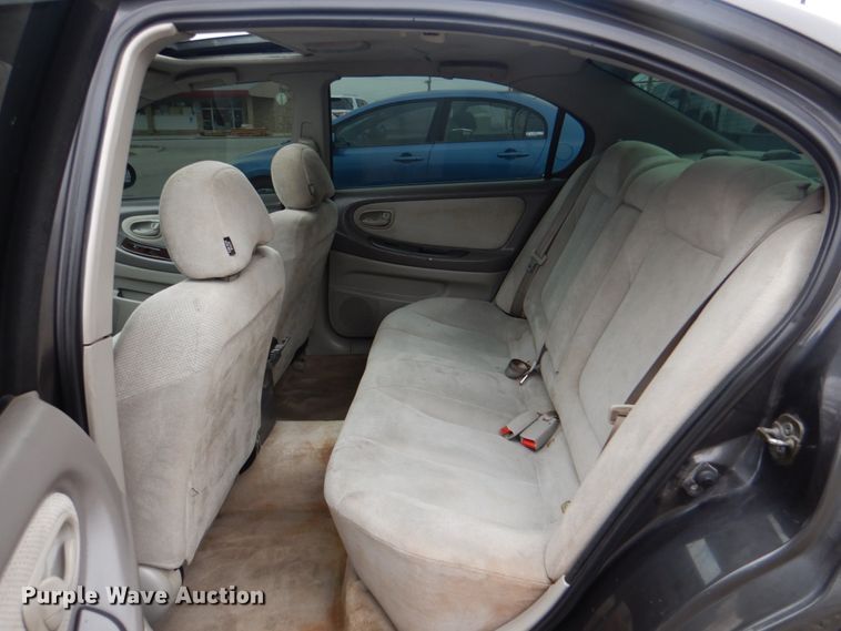 image for item IG9667 2001 Nissan Maxima