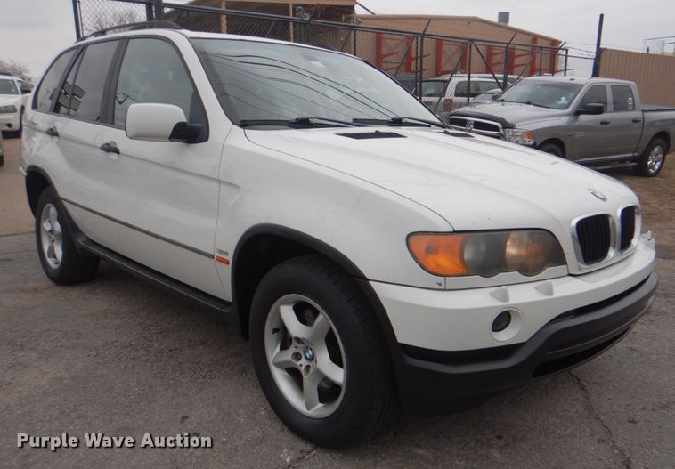 image for item IG9670 2001 BMW X5  SUV