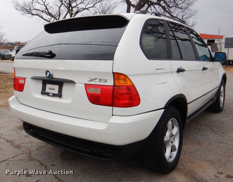 image for item IG9670 2001 BMW X5  SUV