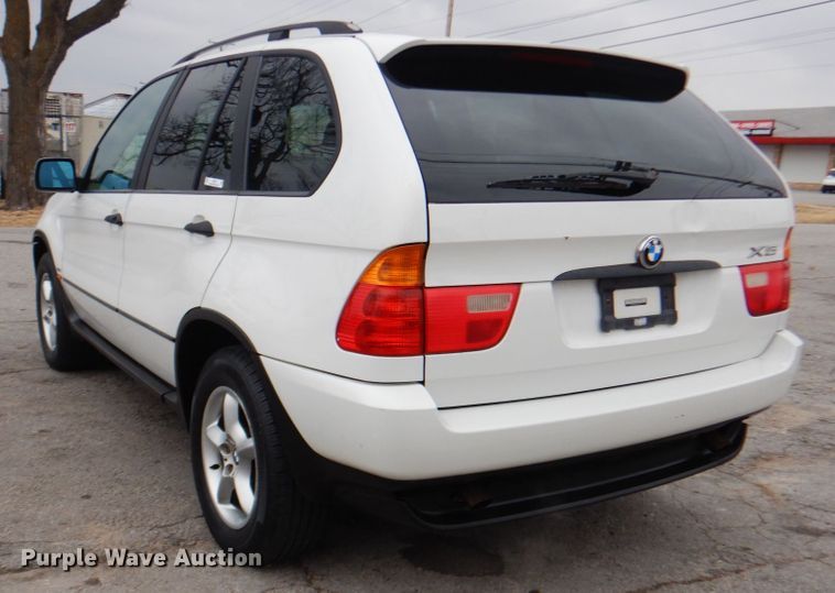 image for item IG9670 2001 BMW X5  SUV