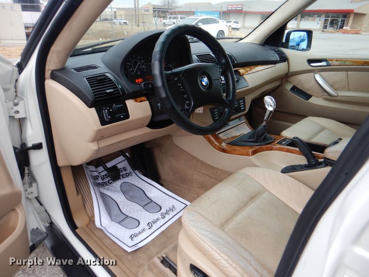 image for item IG9670 2001 BMW X5  SUV