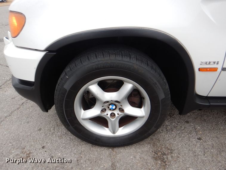 image for item IG9670 2001 BMW X5  SUV