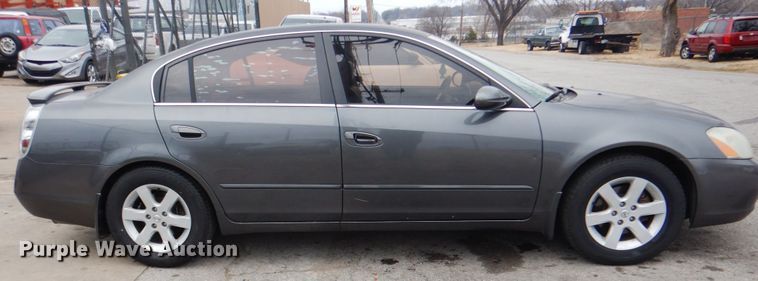 image for item IG9673 2004 Nissan Altima