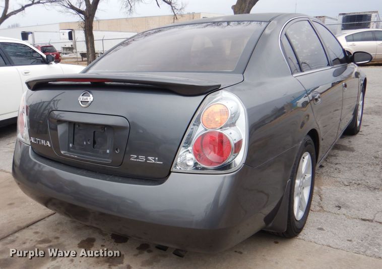 image for item IG9673 2004 Nissan Altima