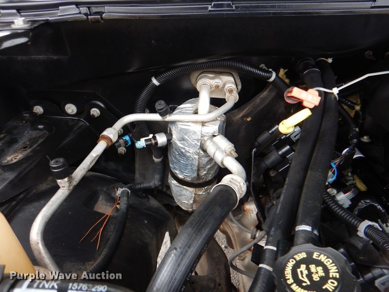 image for item IG9675 2002 Chevrolet Silverado 1500  Ext. Cab pickup truck