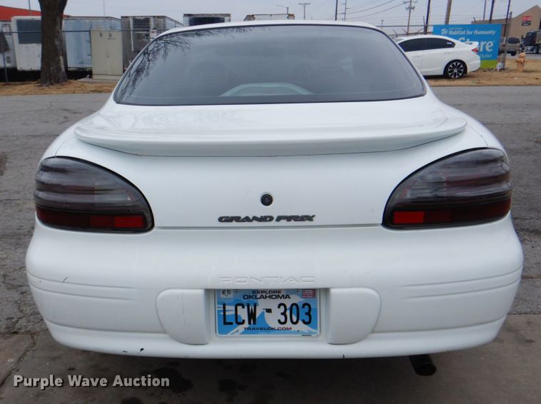 image for item IG9678 2000 Pontiac Grand Prix