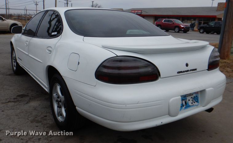 image for item IG9678 2000 Pontiac Grand Prix