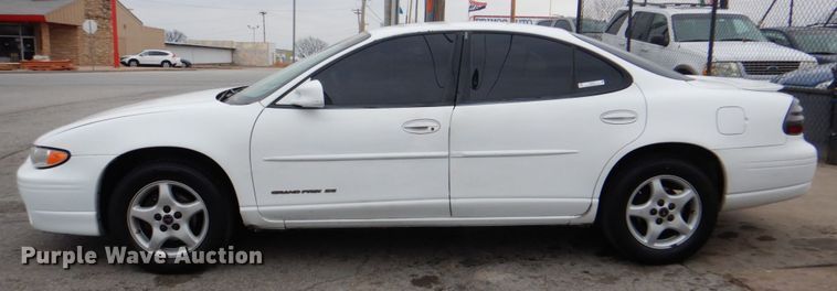 image for item IG9678 2000 Pontiac Grand Prix