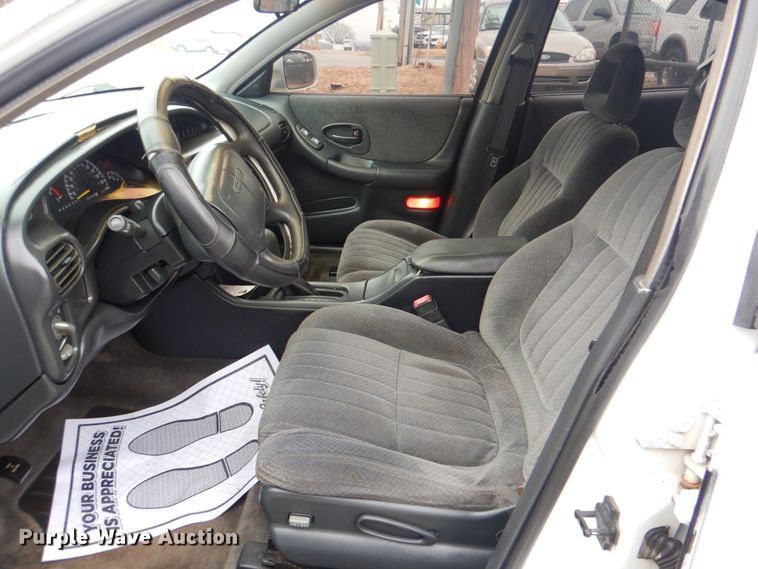 image for item IG9678 2000 Pontiac Grand Prix