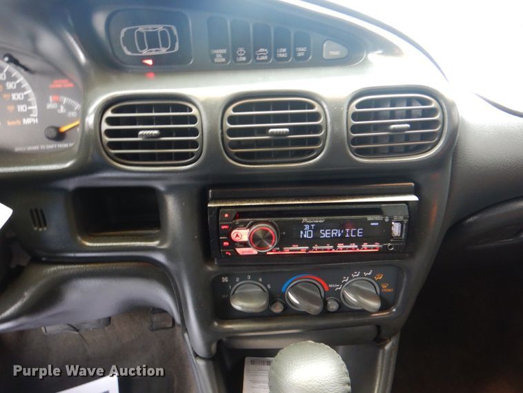 image for item IG9678 2000 Pontiac Grand Prix