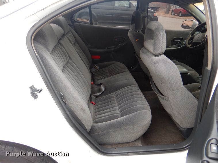 image for item IG9678 2000 Pontiac Grand Prix