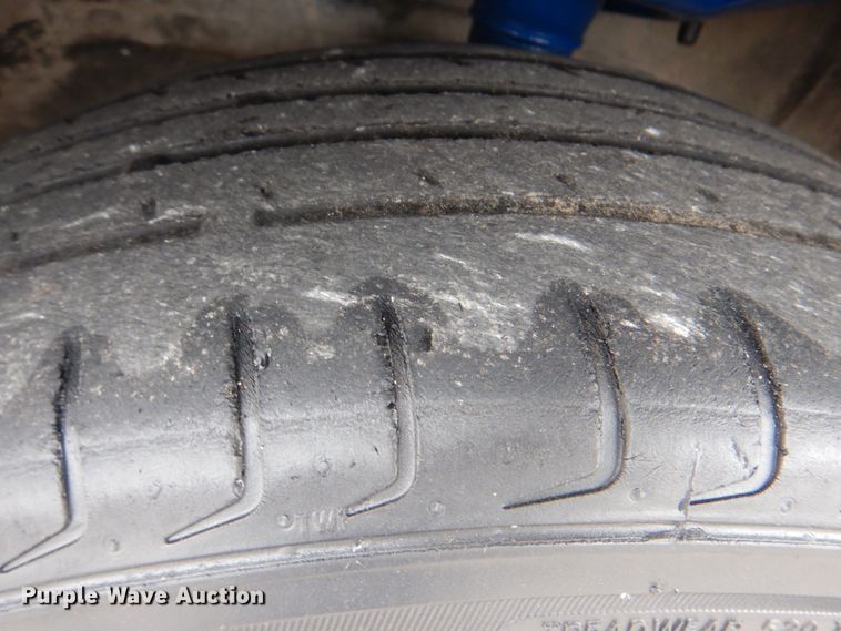 image for item IG9678 2000 Pontiac Grand Prix