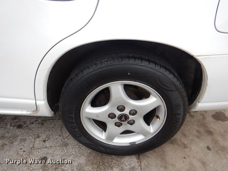 image for item IG9678 2000 Pontiac Grand Prix
