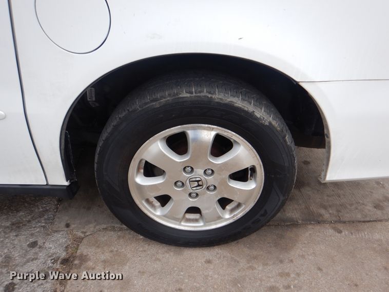 image for item IG9681 2003 Honda Odyssey  van