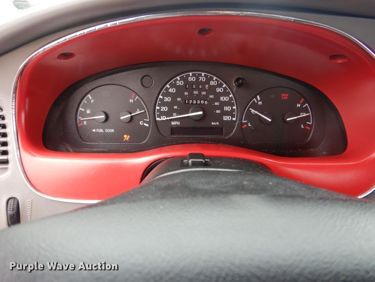 image for item IG9687 2000 Ford Ranger  pickup truck