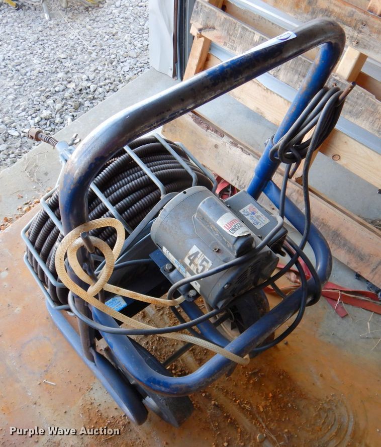 Electric Eel R drain snake in Paola, KS Item IH9146 sold Purple Wave