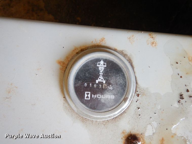 image for item IO9668 2008 Skyjack SJ3226  scissor lift