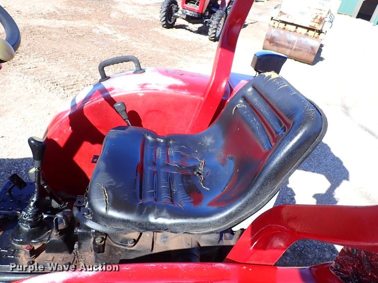 image for item IS9460 Farm Pro 2420  tractor