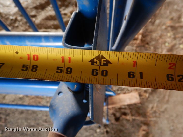 image for item JD9420 Priefert calf table