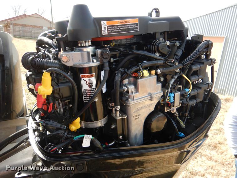 image for item JD9421 2018 Sun Tracker Bass Buggy 16 DLX  boat