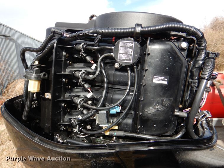 image for item JD9421 2018 Sun Tracker Bass Buggy 16 DLX  boat