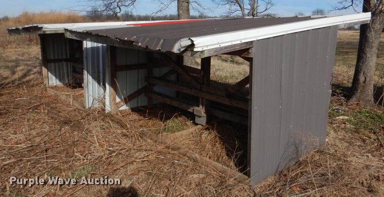 image for item JD9423 Livestock equipment