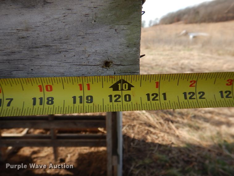 image for item JD9423 Livestock equipment