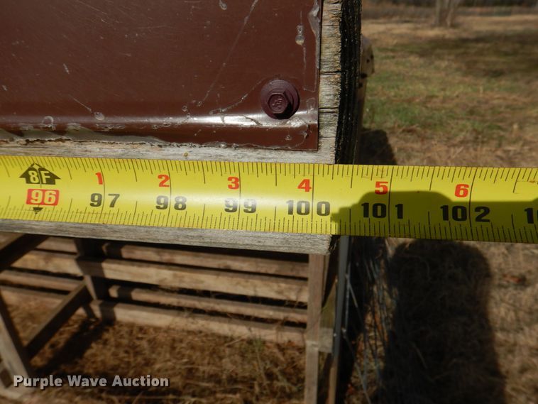 image for item JD9423 Livestock equipment