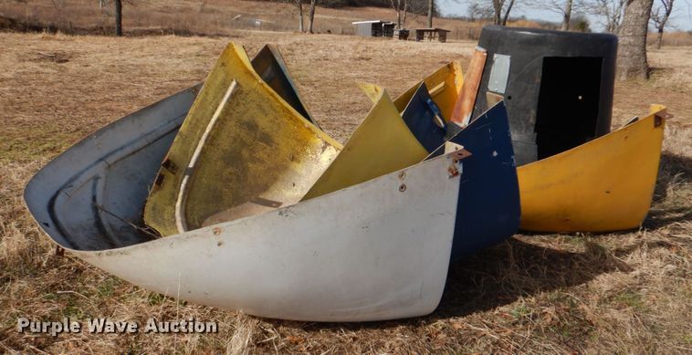 image for item JD9423 Livestock equipment