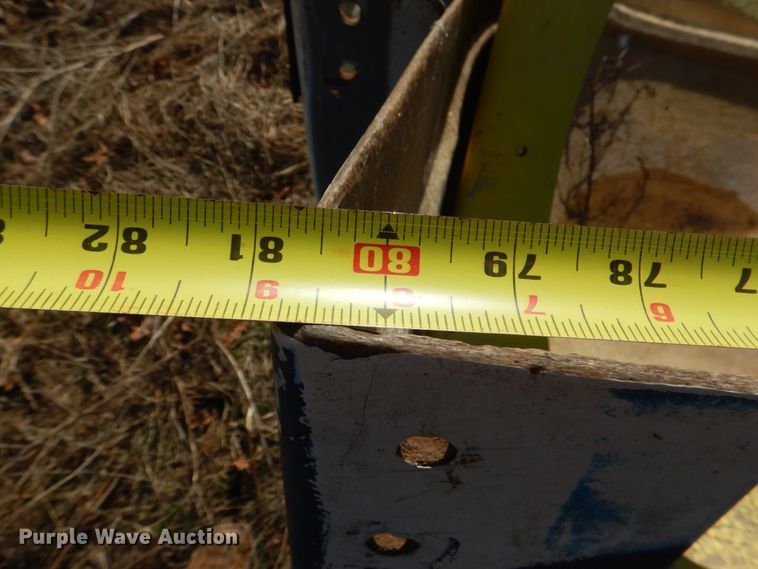 image for item JD9423 Livestock equipment