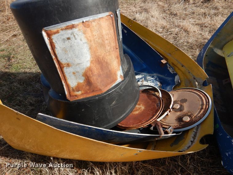 image for item JD9423 Livestock equipment