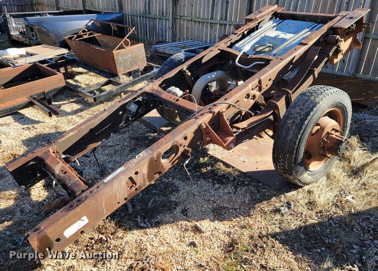 image for item JE9100 2011 Ford F450  rear axle