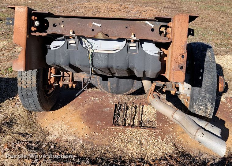 image for item JE9100 2011 Ford F450  rear axle