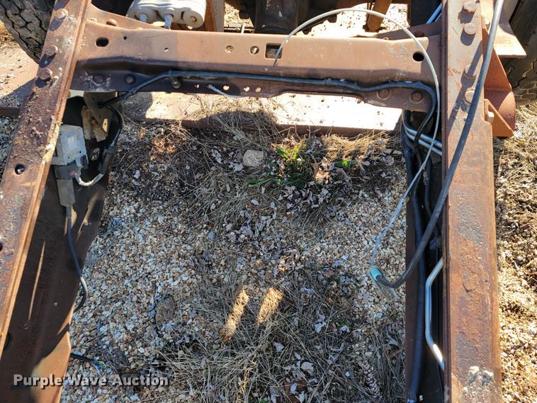 image for item JE9100 2011 Ford F450  rear axle