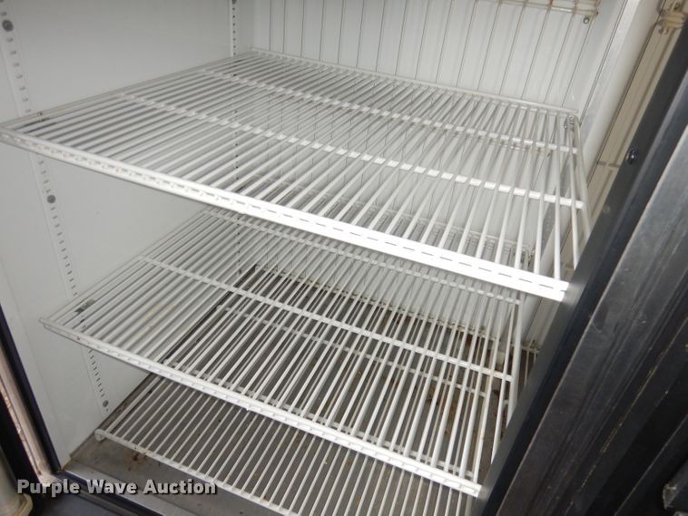image for item JE9726 True GDM49F  freezer