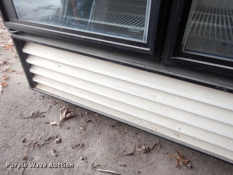 image for item JE9726 True GDM49F  freezer