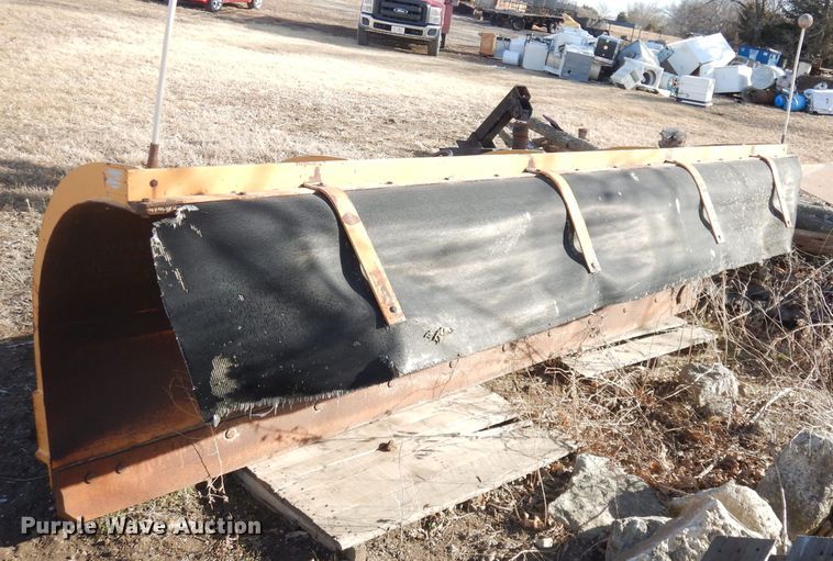 image for item JE9727 Flink  11'W snow plow