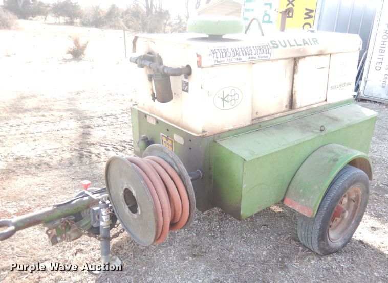 image for item JE9728 1978 Sullair Sulliscrew 150-GP  air compressor