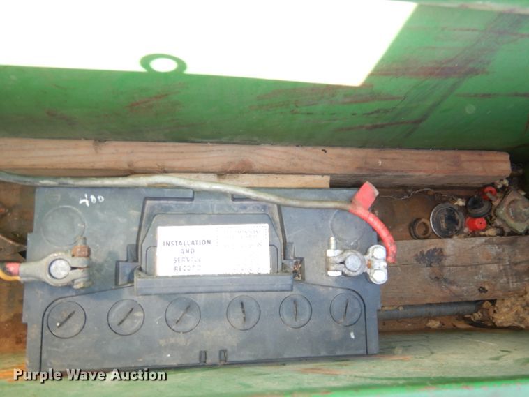 image for item JE9728 1978 Sullair Sulliscrew 150-GP  air compressor