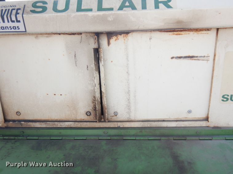 image for item JE9728 1978 Sullair Sulliscrew 150-GP  air compressor