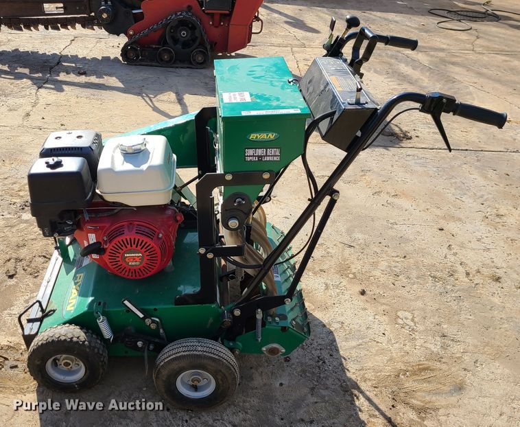 image for item JG9267 2017 Ryan Mataway  overseeder