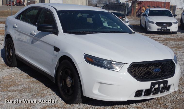 image for item JJ9392 2015 Ford Taurus Police