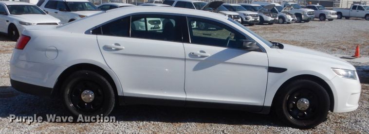 image for item JJ9392 2015 Ford Taurus Police