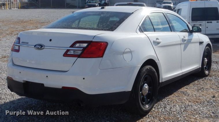 image for item JJ9392 2015 Ford Taurus Police