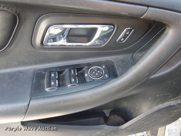 image for item JJ9392 2015 Ford Taurus Police