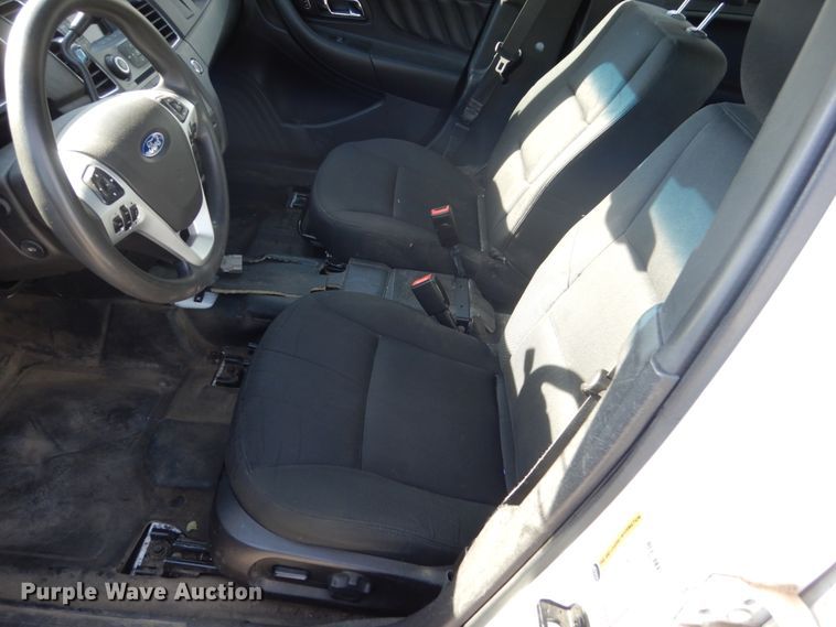 image for item JJ9392 2015 Ford Taurus Police