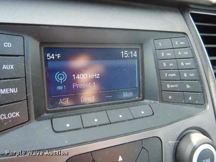 image for item JJ9392 2015 Ford Taurus Police