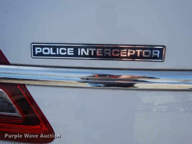 image for item JJ9392 2015 Ford Taurus Police